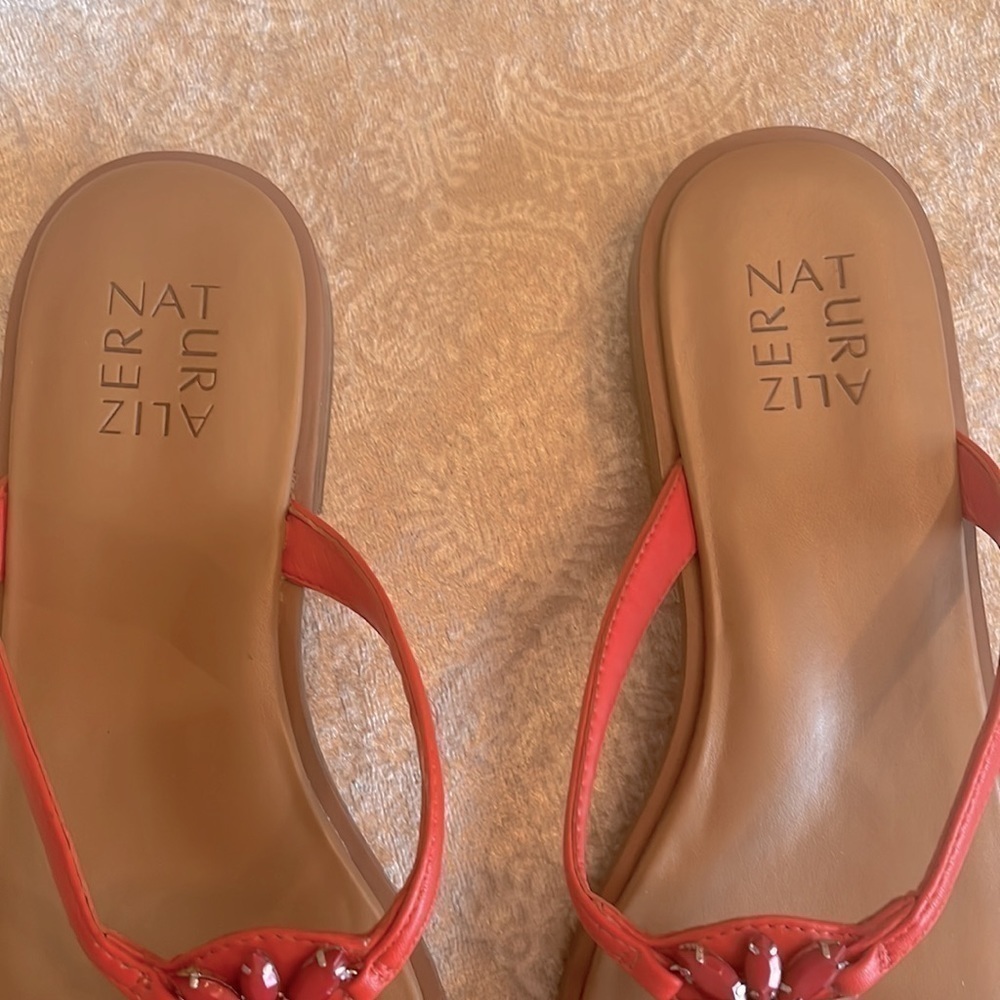 Brand New Naturalizer Melon Sorbet Embellished Felicity Sandals Slip On Thongs - Picture 8 of 14